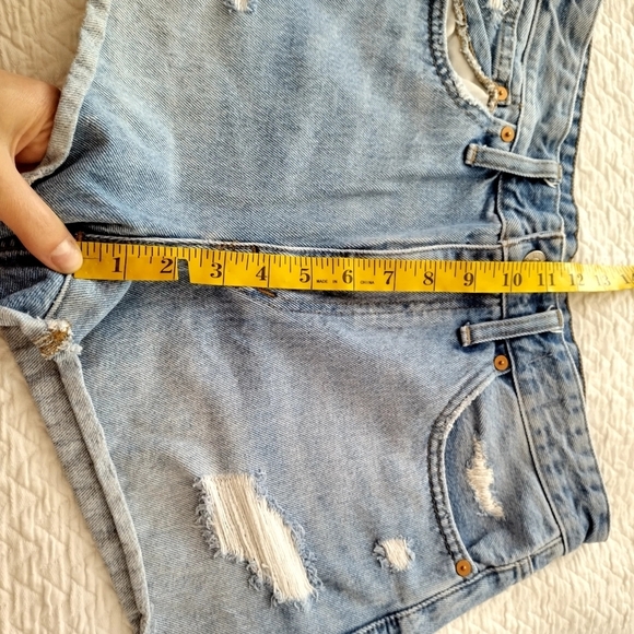 Madewell Relaxed Denim Shorts Distressed Sz 28 - Picture 8 of 9